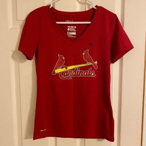 Nike St. Louis Cardinals short sleeve shirt v-neck size small